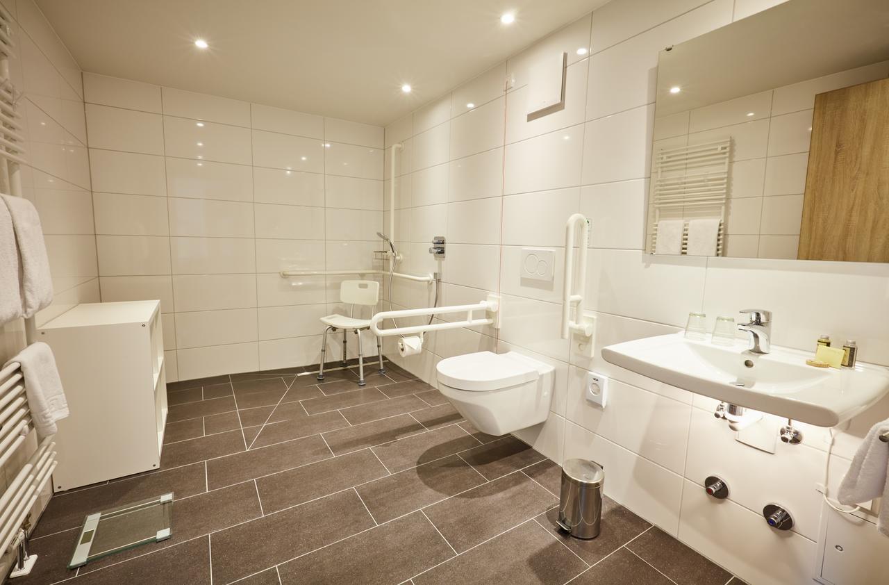 Vital Hotel An Der Therme Gmbh Bad Windsheim Exteriör bild